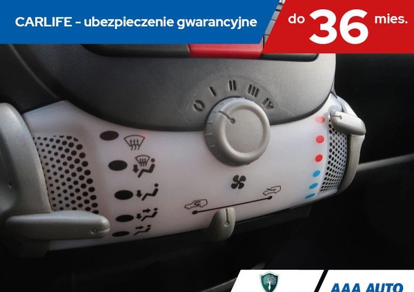 Peugeot 107 cena 17000 przebieg: 124029, rok produkcji 2013 z Płońsk małe 191